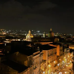And Trinacria View Bed & Breakfast Aeroporto di Catania Fontana Rossa